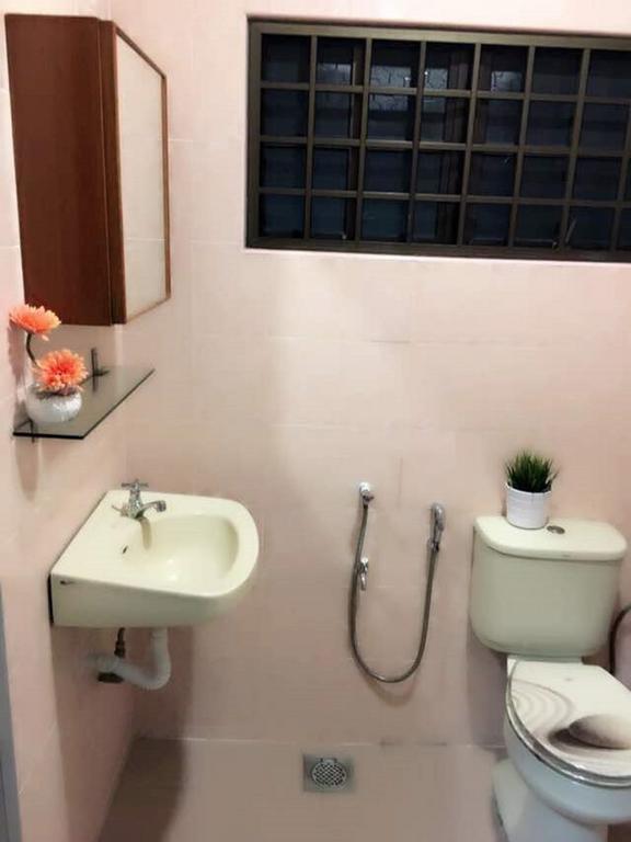 Dekota Homestay Jonker Melaka Екстериор снимка