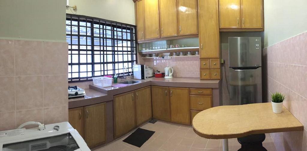 Dekota Homestay Jonker Melaka Екстериор снимка